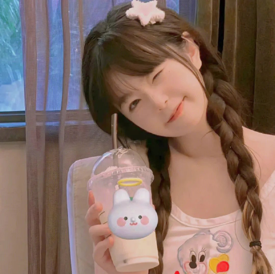 吉屋出租：百老汇剧场版